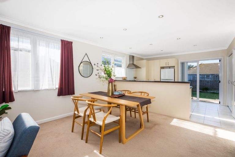 Photo of property in 17 Morgan Street, Johnsonville, Wellington, 6037