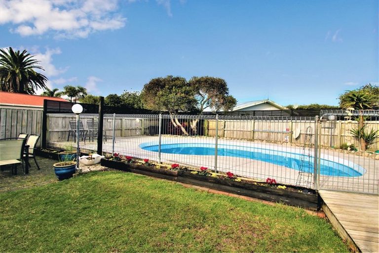 Photo of property in 18 Hawea Place, Tikipunga, Whangarei, 0112