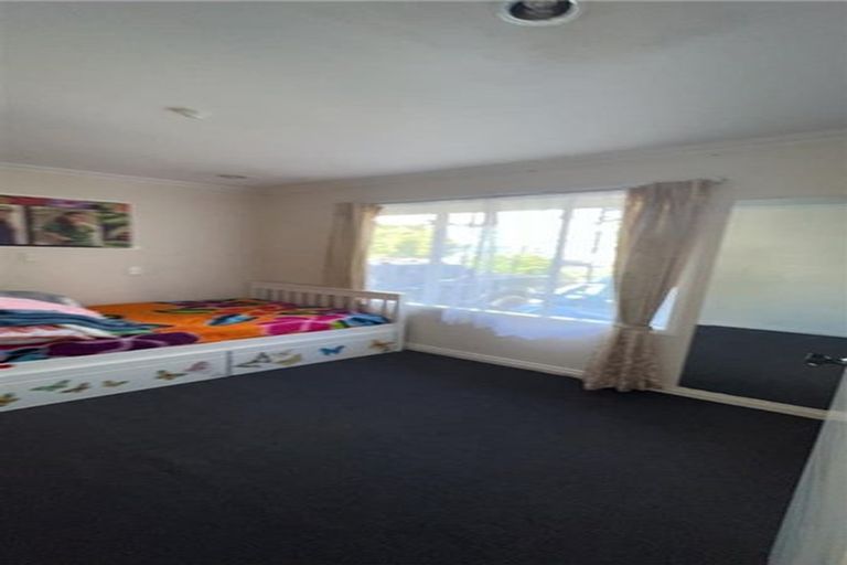 Photo of property in 641 Te Atatu Road, Te Atatu Peninsula, Auckland, 0610