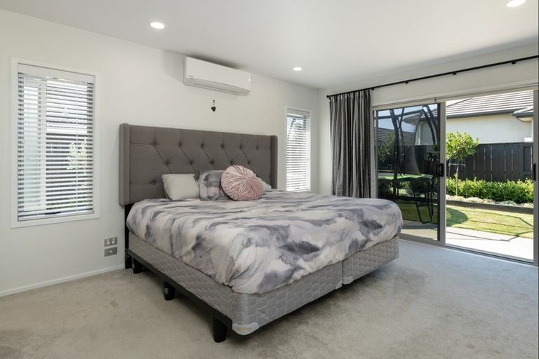 Photo of property in 11 Pacific Park Way, Papamoa Beach, Papamoa, 3118