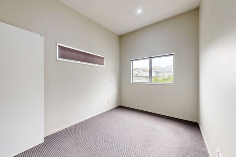 Photo of property in 30b Erlestoke Crescent, Churton Park, Wellington, 6037