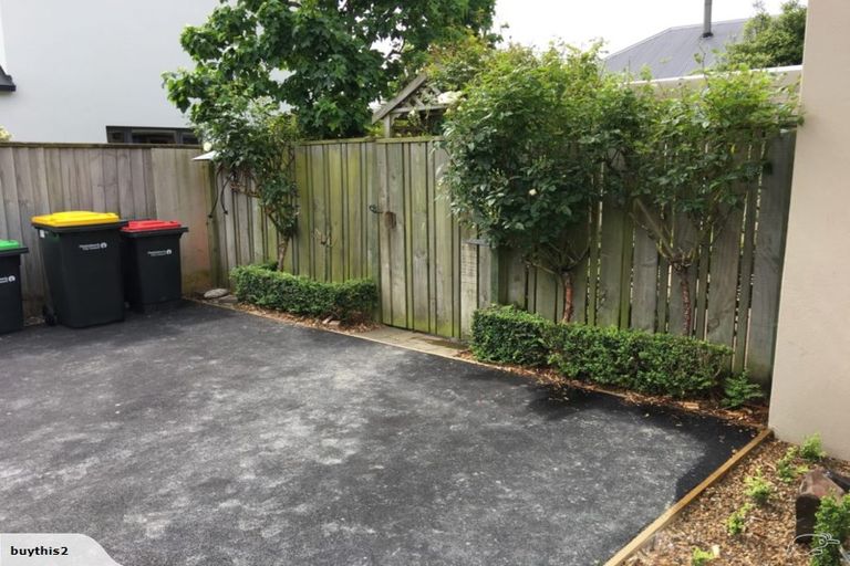 Photo of property in 41 Basil Place, Mount Pleasant, Christchurch, 8081