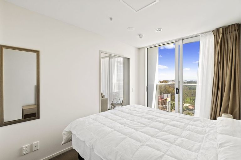 Photo of property in Proximity Apartments, 909/17 Osterley Way, Manukau, Auckland, 2104