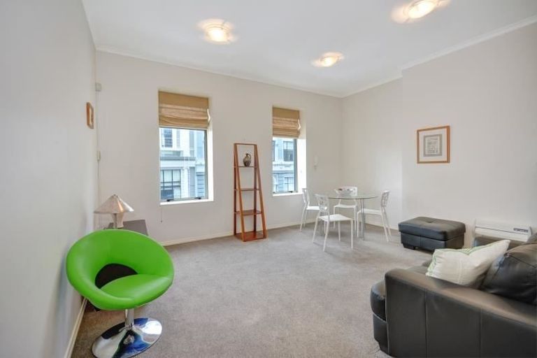 Photo of property in 2/5 Liverpool Street, Dunedin Central, Dunedin, 9016