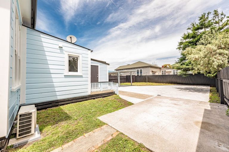 Photo of property in 65 Carlton Avenue, Gonville, Wanganui, 4501