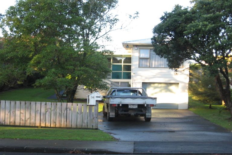 Photo of property in 34 Rothery Road, Hillpark, Auckland, 2102