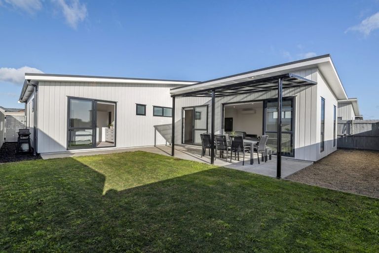 Photo of property in 15 Pamu Road, Whenuapai, Auckland, 0618