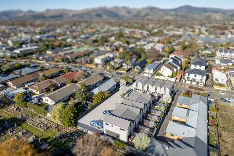Photo of property in 23 Fairfield Avenue, Addington, Christchurch, 8024