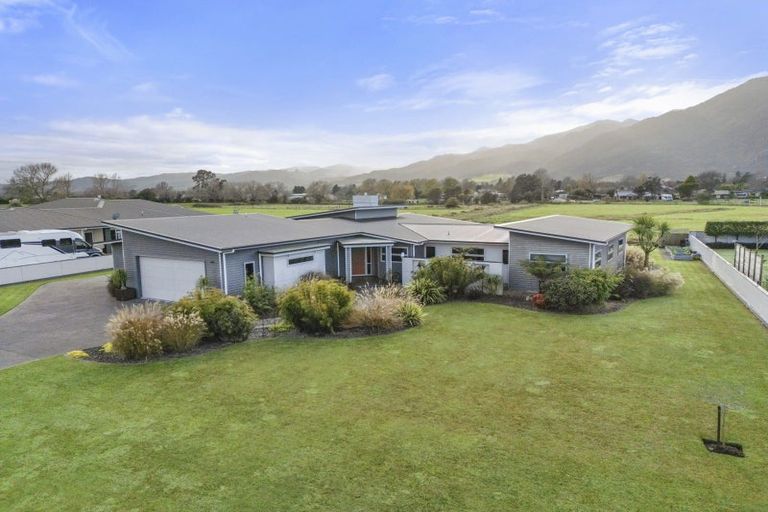Photo of property in 12 Ridgeview Drive, Te Aroha, 3392