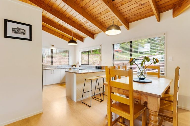 Photo of property in 16 Stredwick Drive, Torbay, Auckland, 0630