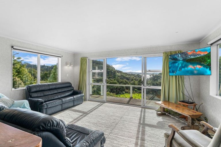 Photo of property in 968 Cove Road, Waipu, 0582