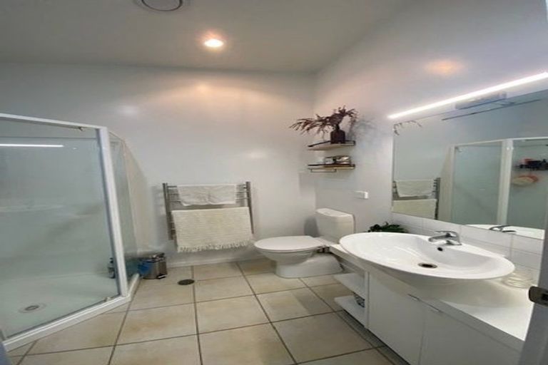 Photo of property in 3/206 Manuka Road, Bayview, Auckland, 0629