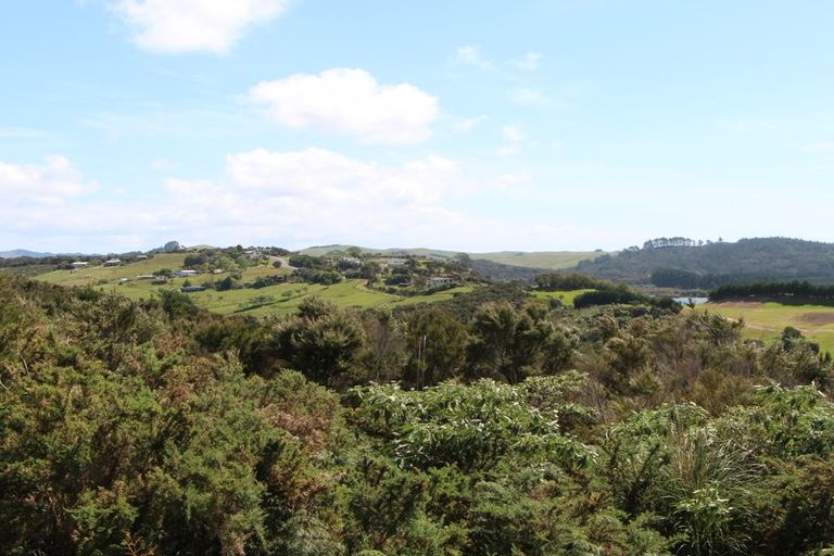 Photo of property in 93 Stratford Drive, Cable Bay, 0420