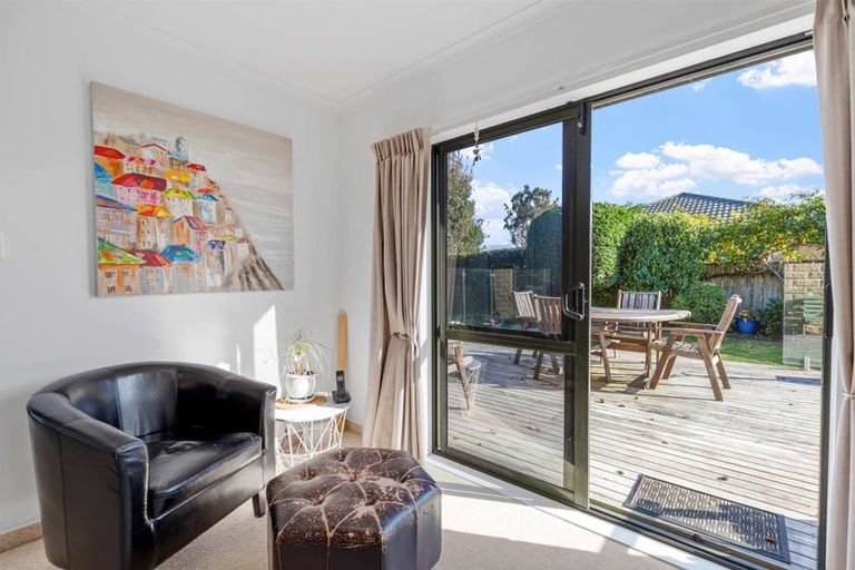 Photo of property in 11 Terry Lane, Paraparaumu Beach, Paraparaumu, 5032