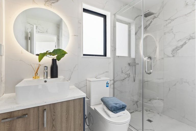 Photo of property in 3 Papatahi Lane, Flat Bush, Auckland, 2019