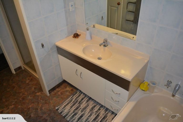 Photo of property in 5 Elmbridge Place, Owhata, Rotorua, 3010