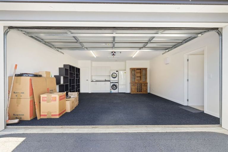 Photo of property in 154 Harewood Road, Papanui, Christchurch, 8053