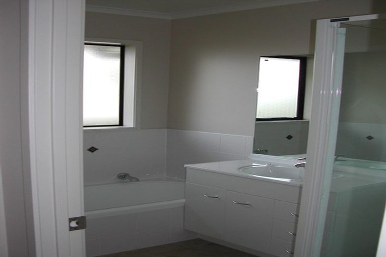 Photo of property in 60 Thomas Road, Flat Bush, Auckland, 2019