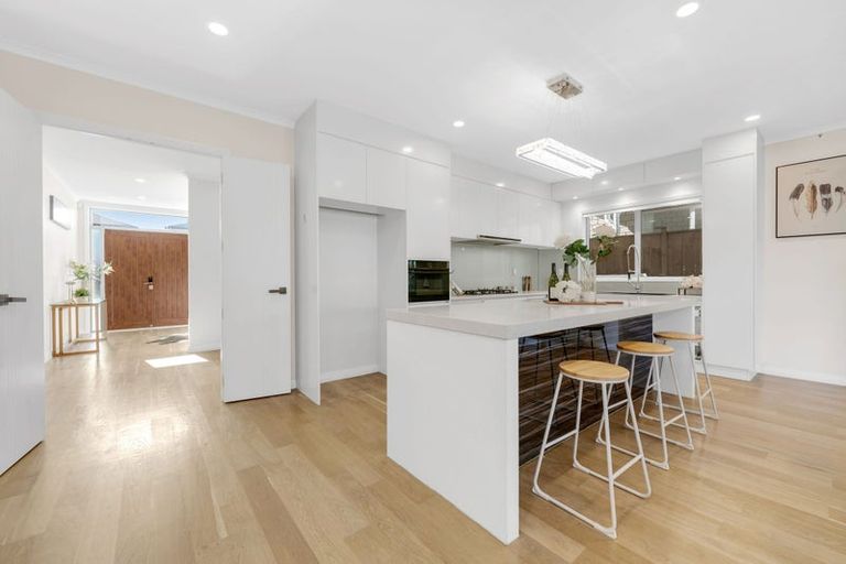 Photo of property in 3 Puoro Street, Flat Bush, Auckland, 2019