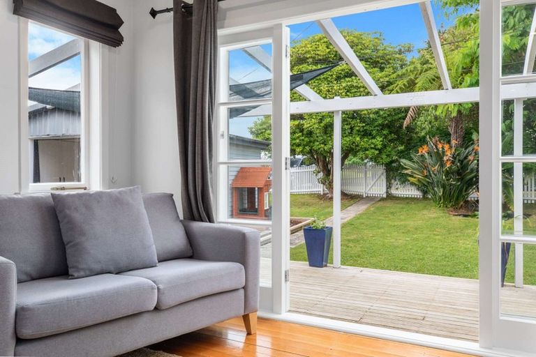 Photo of property in 1/26 Trentham Road, Papakura, 2110