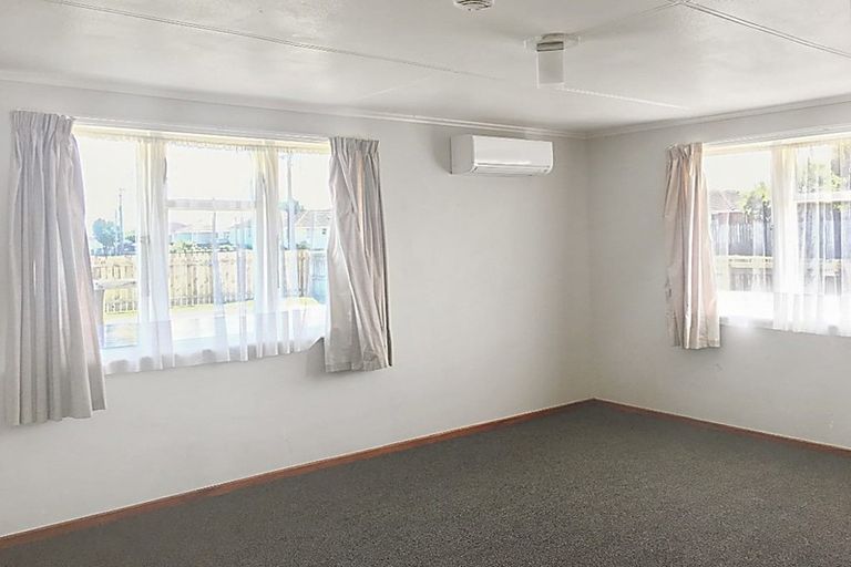 Photo of property in 87 Harper Street, Gonville, Whanganui, 4501