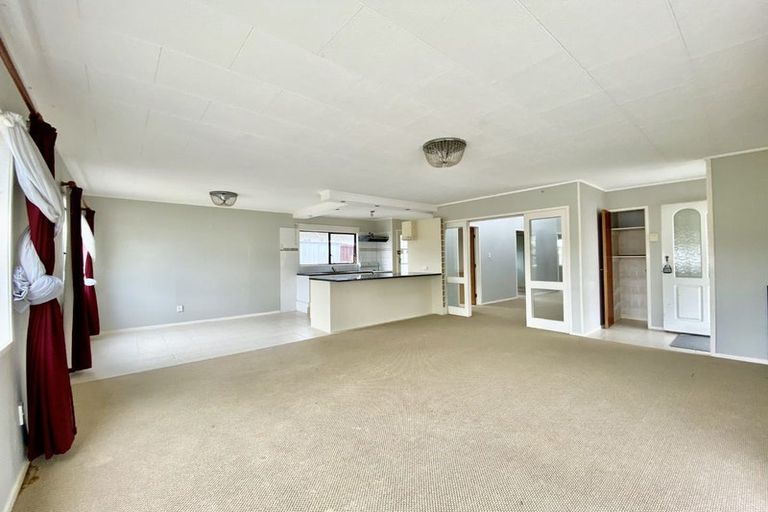 Photo of property in 109 Everglade Drive, Totara Heights, Auckland, 2105