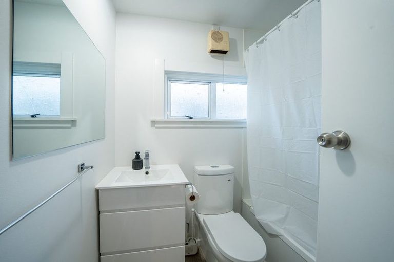 Photo of property in 196 Selwyn Street, Spreydon, Christchurch, 8024