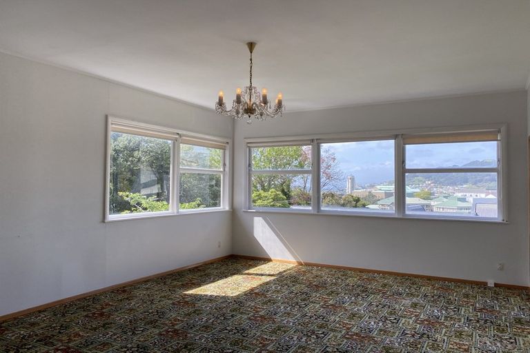Photo of property in 4 Anderson Terrace, Mount Cook, Wellington, 6021