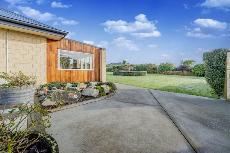 Photo of property in 152 Horndon Street, Darfield, 7510