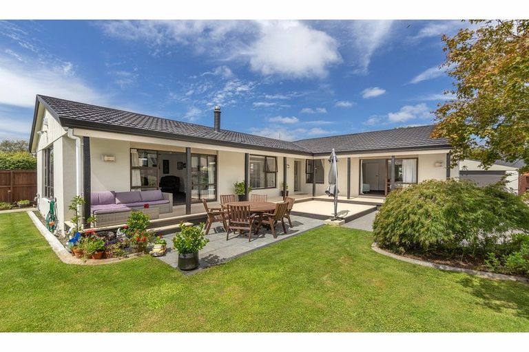 Photo of property in 54 Lakewood Drive, Burwood, Christchurch, 8083