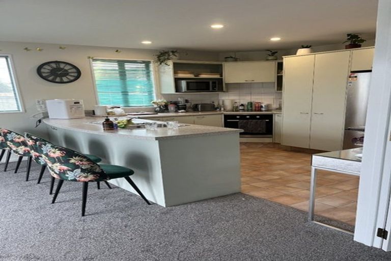 Photo of property in 266 Edgeware Road, Edgeware, Christchurch, 8013