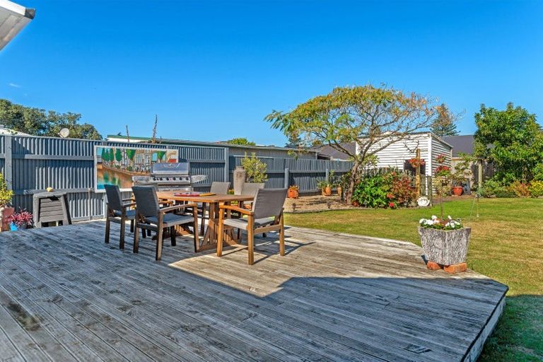 Photo of property in 100 Awapuni Road, Awapuni, Gisborne, 4010