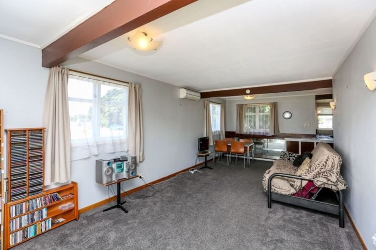 Photo of property in 10 Kingwell Street, Moturoa, New Plymouth, 4310