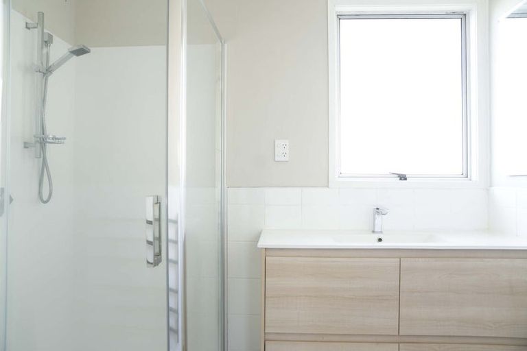Photo of property in 39 Court Town Close, Mangere, Auckland, 2022