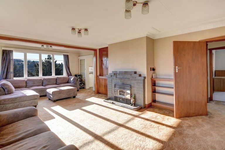 Photo of property in 30 Scotland Terrace, Green Island, Dunedin, 9018