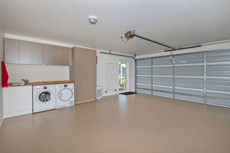 Photo of property in 16 Rangikorero Place, Whangarei Heads, Whangarei, 0174