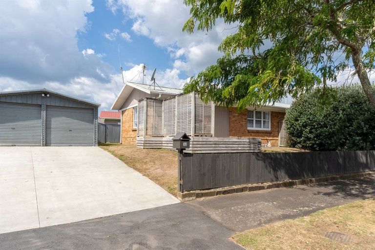 Photo of property in 32 Larnach Street, St Andrews, Hamilton, 3200
