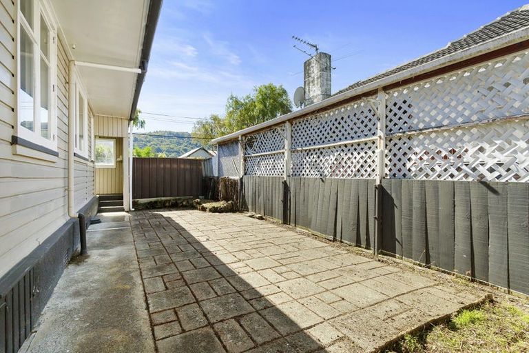 Photo of property in 86 Gibbons Street, Ebdentown, Upper Hutt, 5018