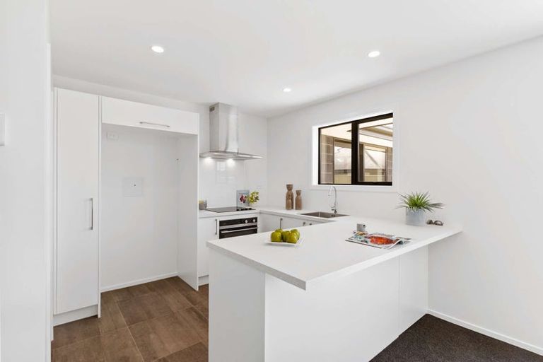 Photo of property in 3 Finstock Way, Rolleston, 7614