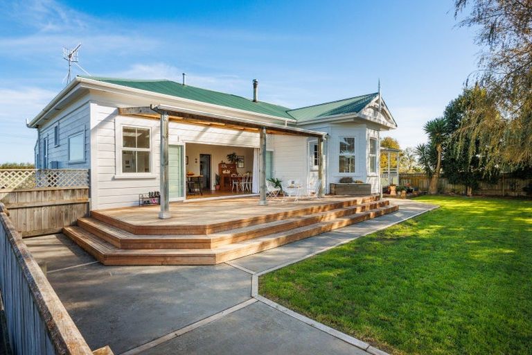 Photo of property in 2114 State Highway 56, Longburn, Palmerston North, 4477