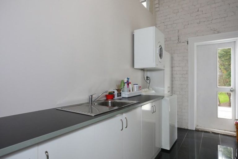 Photo of property in 224 Broadway, Marton, 4710