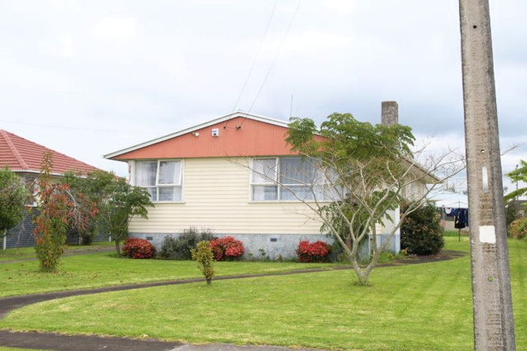 Photo of property in 9 Gardiner Grove, Mangere East, Auckland, 2024
