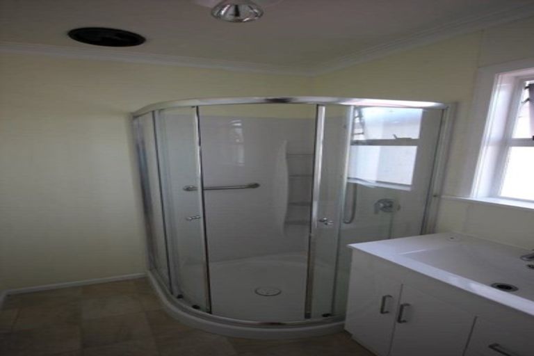 Photo of property in 18 King Street, Feilding, 4702