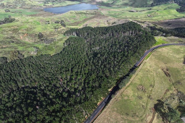 Photo of property in 2 Awhitu Road, Waiuku, 2683