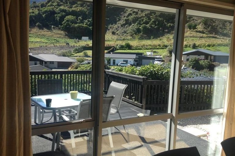 Photo of property in 13 Springlea Heights, Atawhai, Nelson, 7010