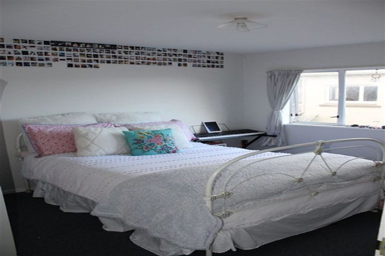 Photo of property in 18k Forth Street, North Dunedin, Dunedin, 9016