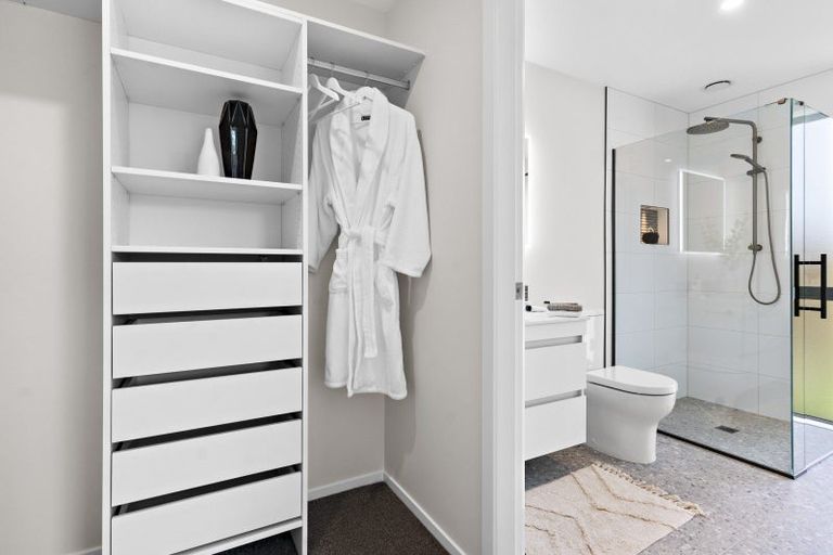 Photo of property in 6 Kakariki Crescent, Carterton, 5713