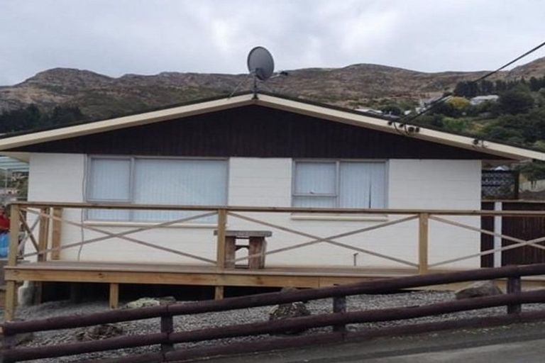 Photo of property in 1/41 Canterbury Street, Lyttelton, 8082