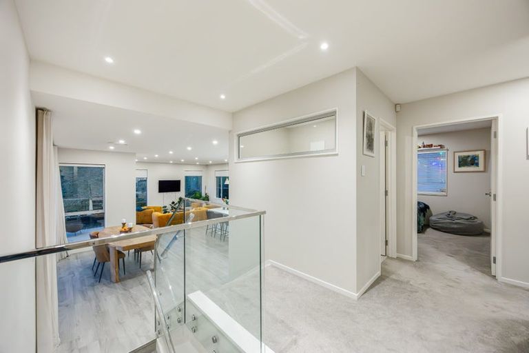 Photo of property in 138 Godfrey Drive, Orewa, 0931