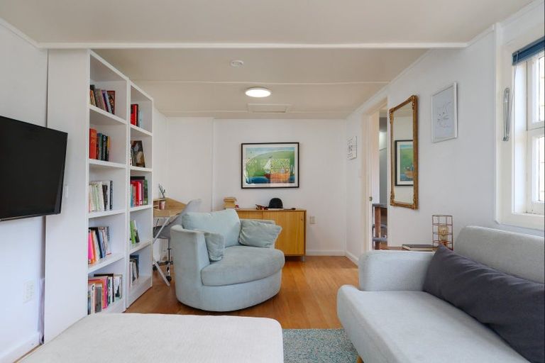 Photo of property in 35 Trafalgar Street, The Wood, Nelson, 7010